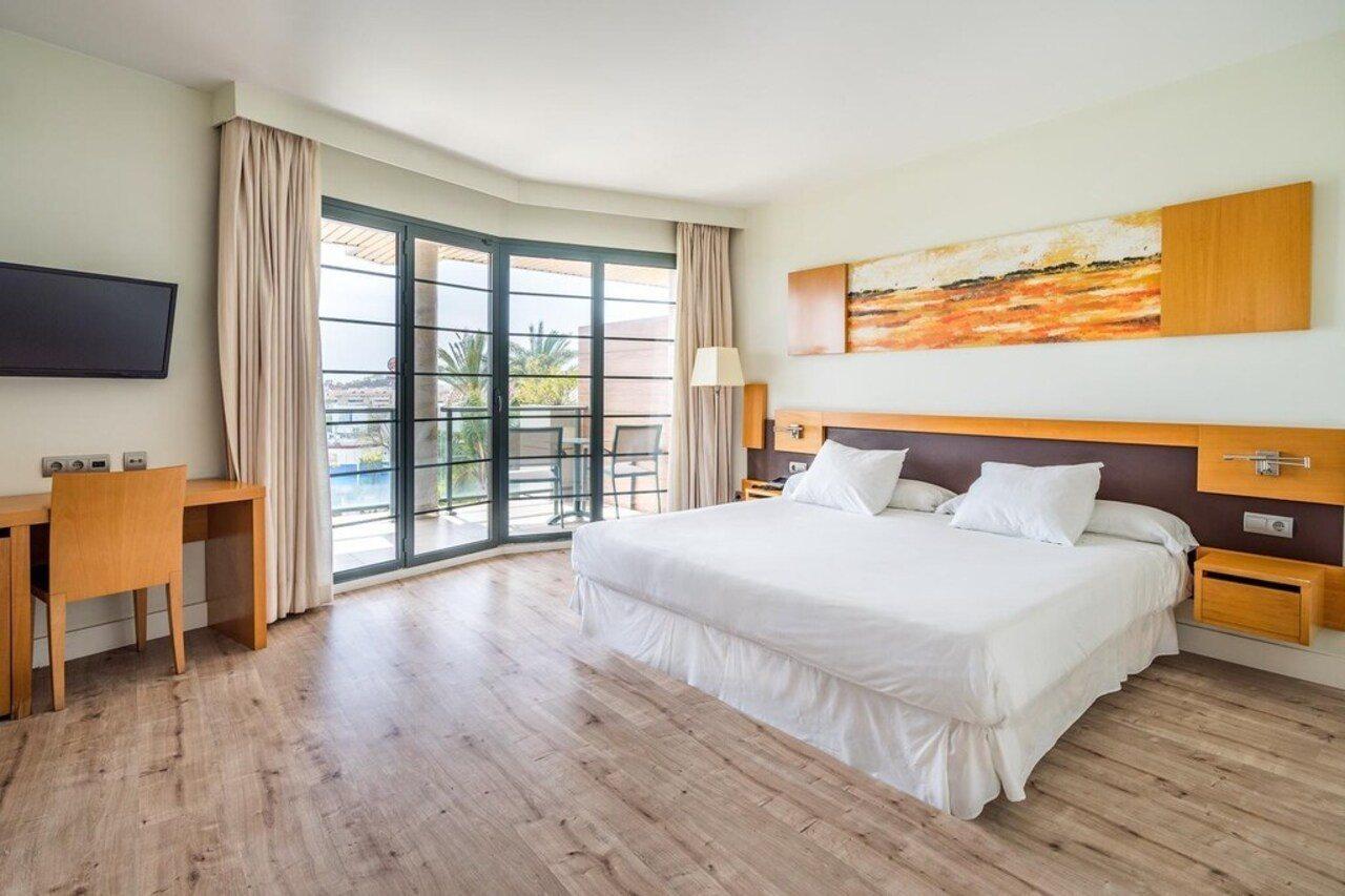 Exe Estepona Thalasso & Spa- Adults Only Екстер'єр фото