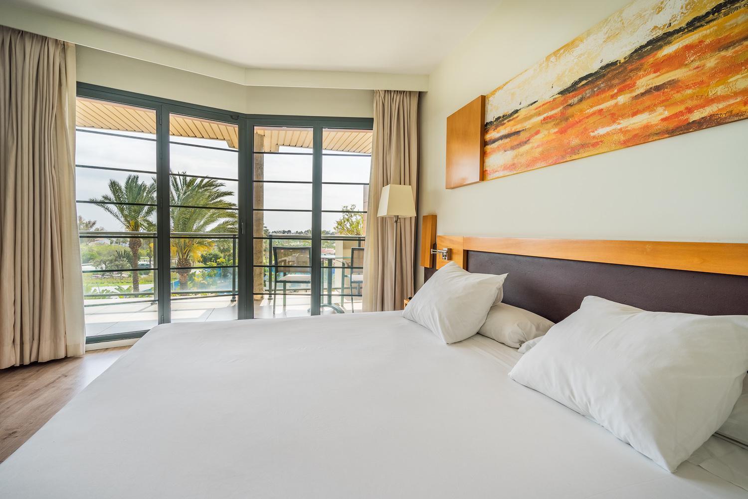 Exe Estepona Thalasso & Spa- Adults Only Екстер'єр фото