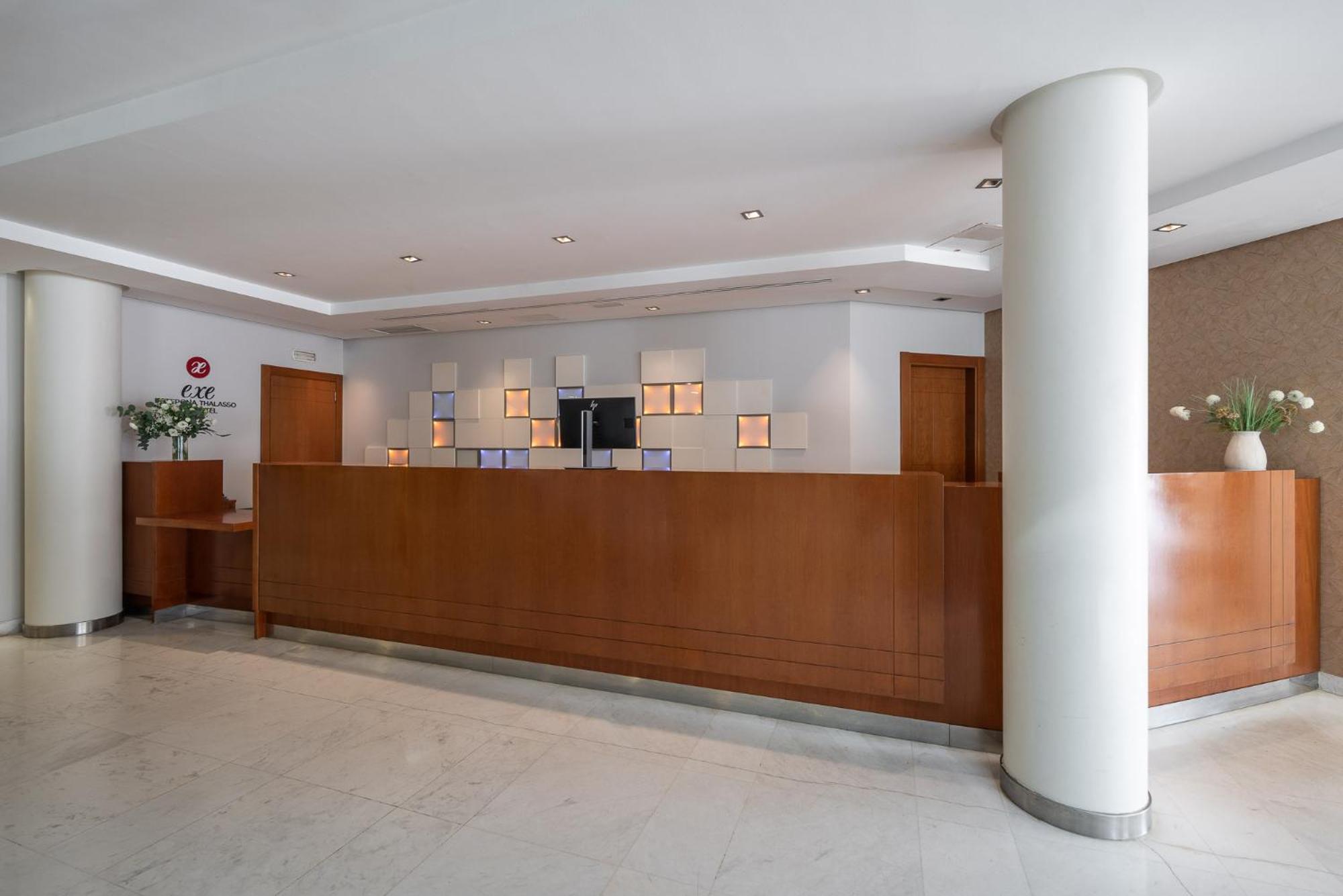 Exe Estepona Thalasso & Spa- Adults Only Екстер'єр фото