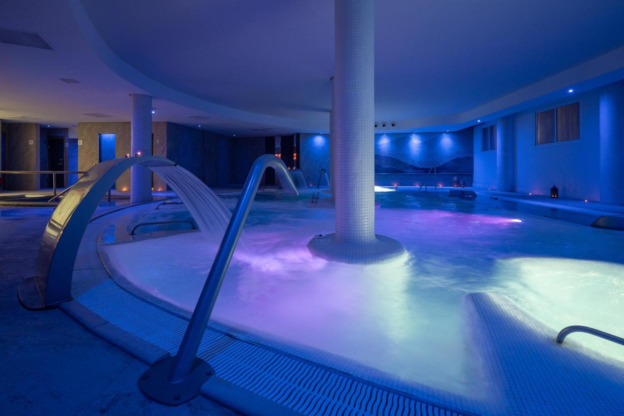 Exe Estepona Thalasso & Spa- Adults Only Екстер'єр фото