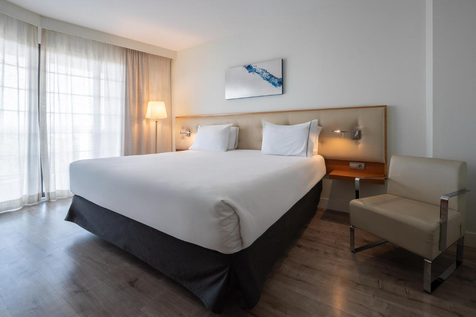 Exe Estepona Thalasso & Spa- Adults Only Екстер'єр фото