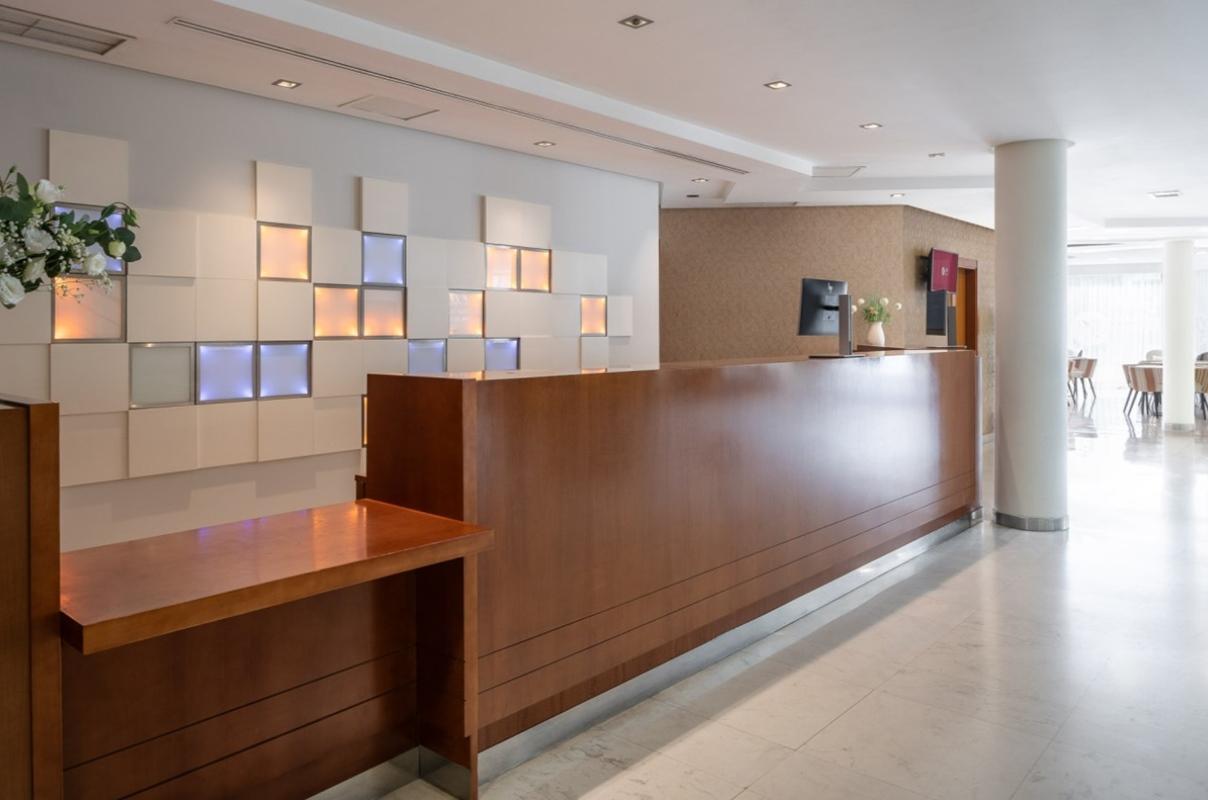 Exe Estepona Thalasso & Spa- Adults Only Екстер'єр фото
